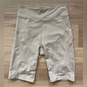 J282 FP Movement Biker Shorts In Taupe